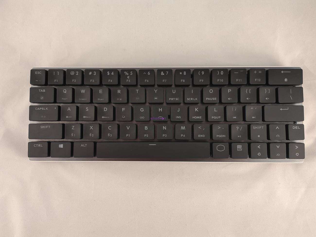 Test miniaturowej klawiatury mechanicznej Cooler Master SK621