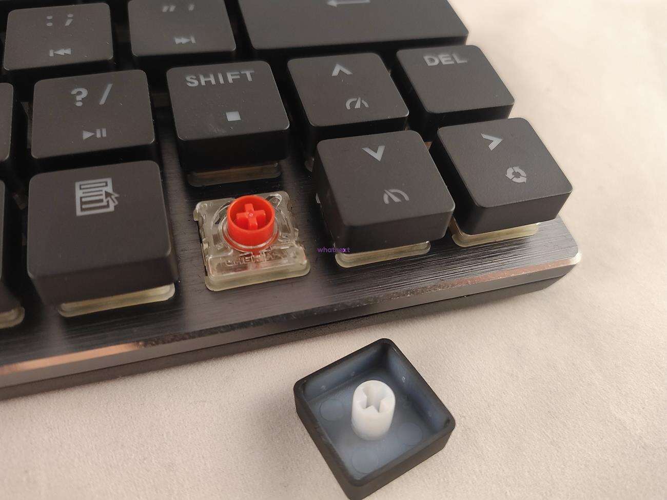 Test miniaturowej klawiatury mechanicznej Cooler Master SK621