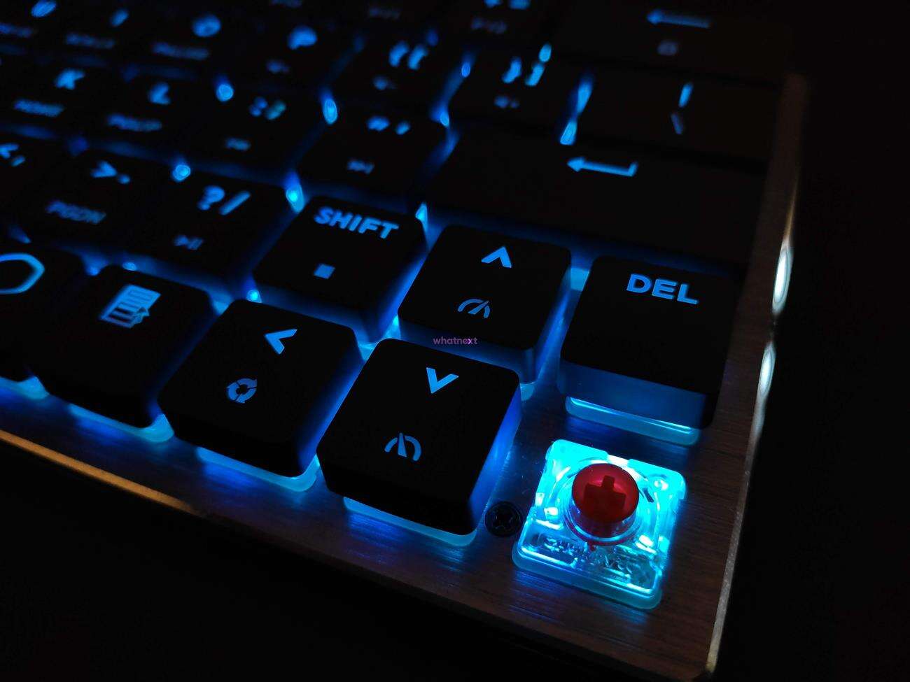 Test miniaturowej klawiatury mechanicznej Cooler Master SK621