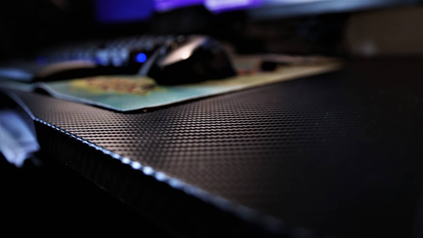 Testujemy biurko dla graczy Genesis Holm 300 RGB