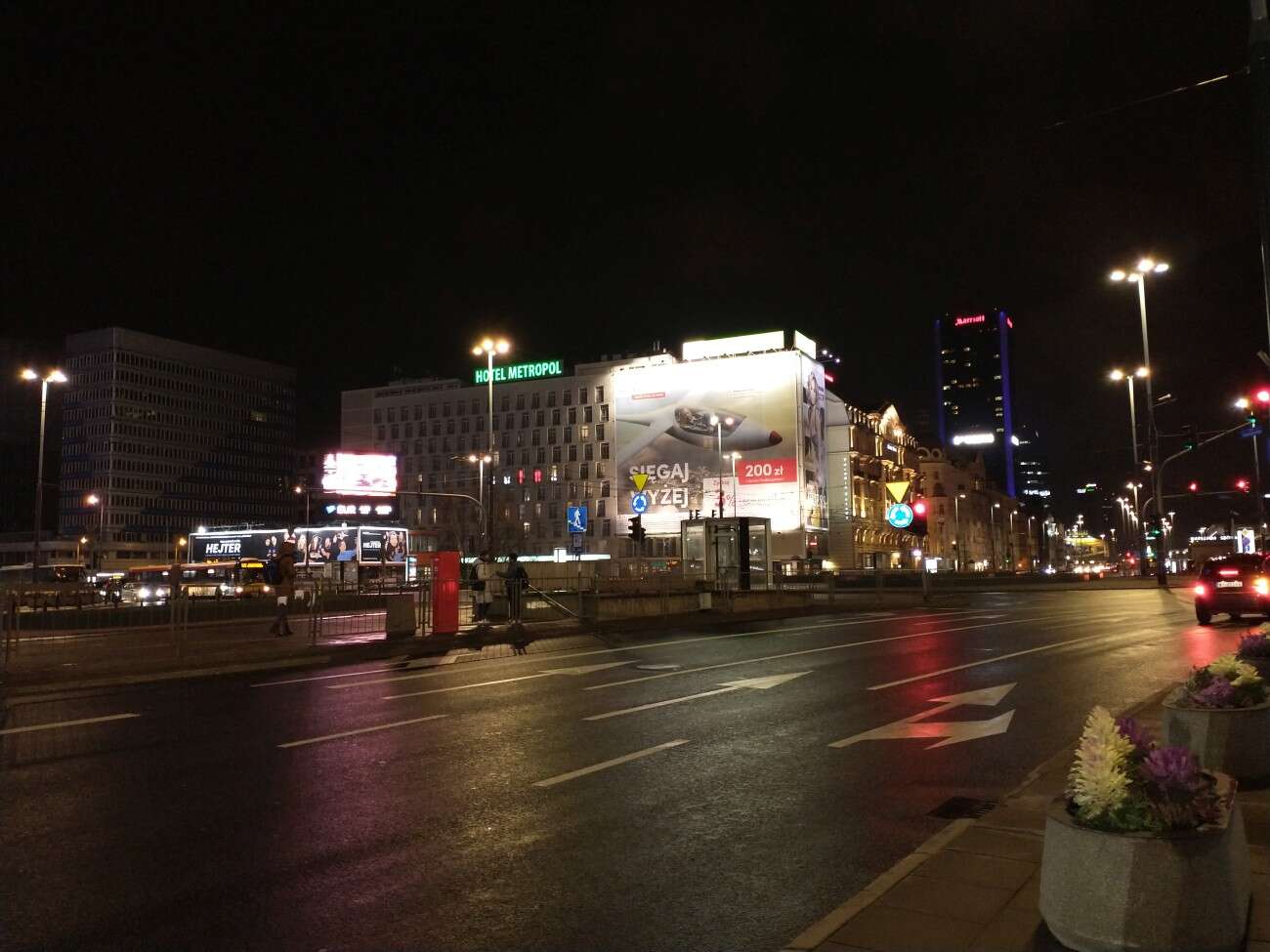 Test telefonu Motorola Moto G8 Power. Najbardziej kompletna Motorola jakiej mi brakowało