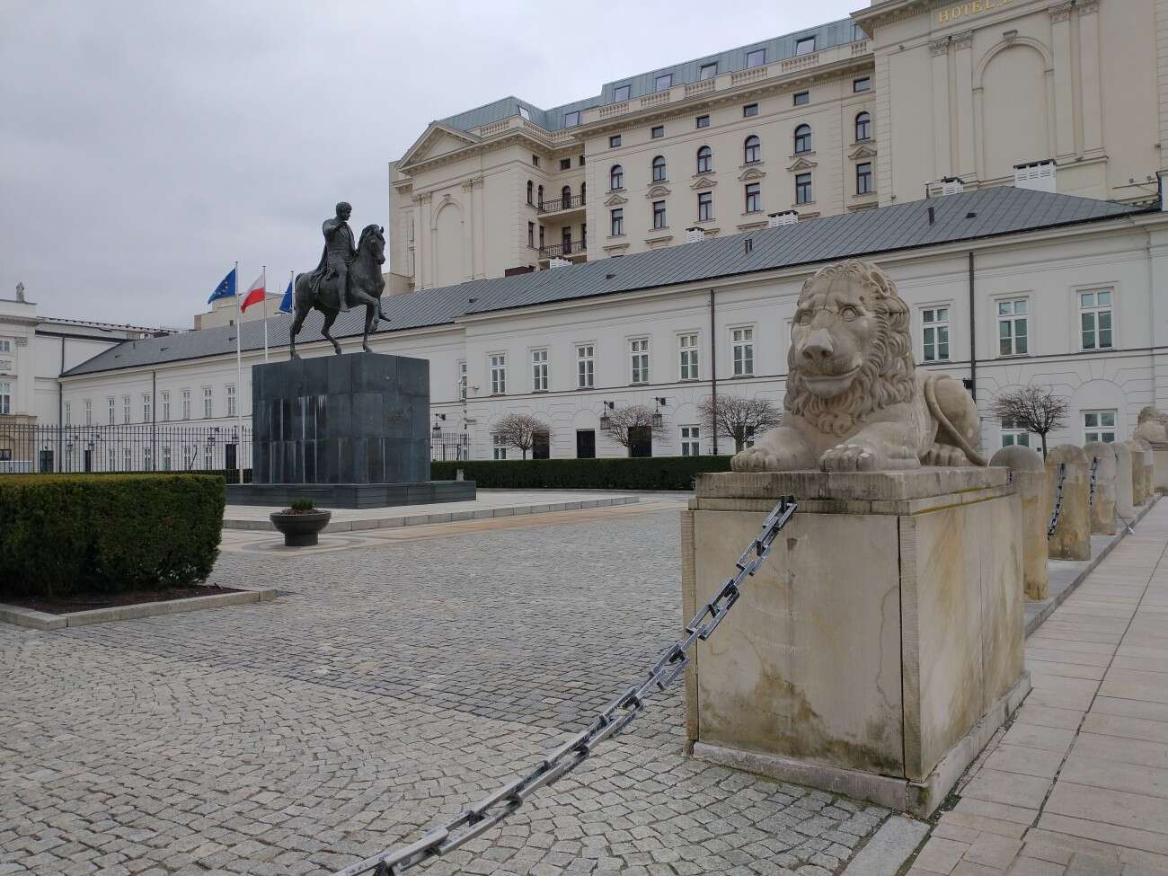 Test telefonu Motorola Moto G8 Power. Najbardziej kompletna Motorola jakiej mi brakowało