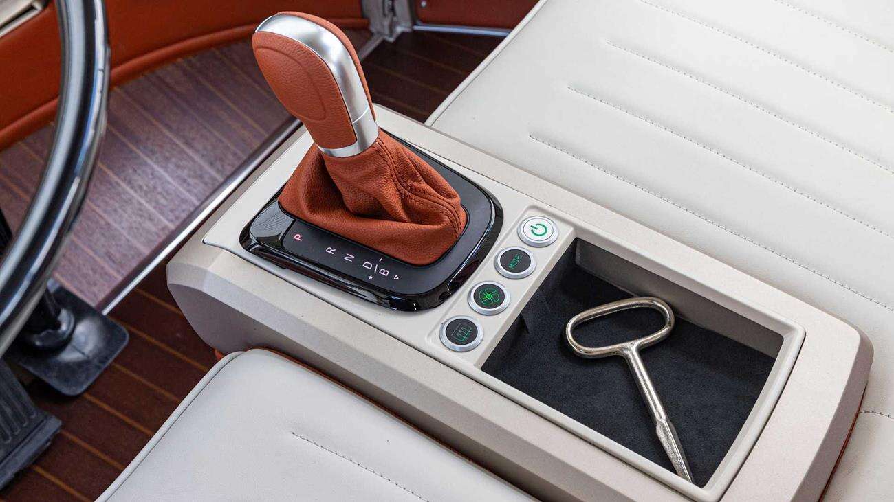 Klasyczny busik Volkswagena przerobiony na elektryczne cacko