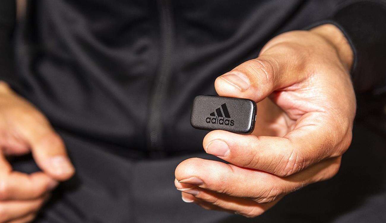 Śledźcie swoje wyczyny na boisku inteligentnymi wkładkami od Adidasa
