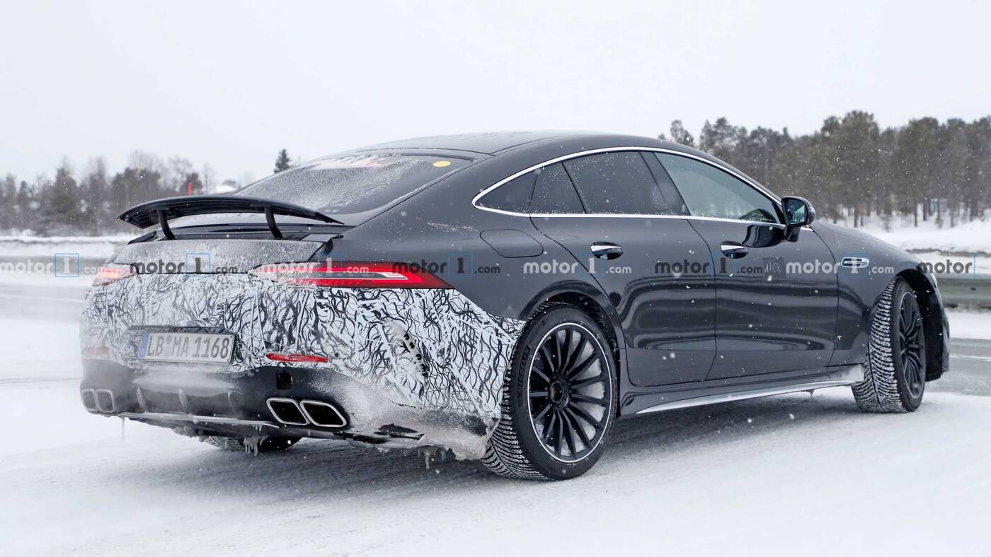 Mercedes-AMG GT 73 dostrzeżony w hybrydowej wersji
