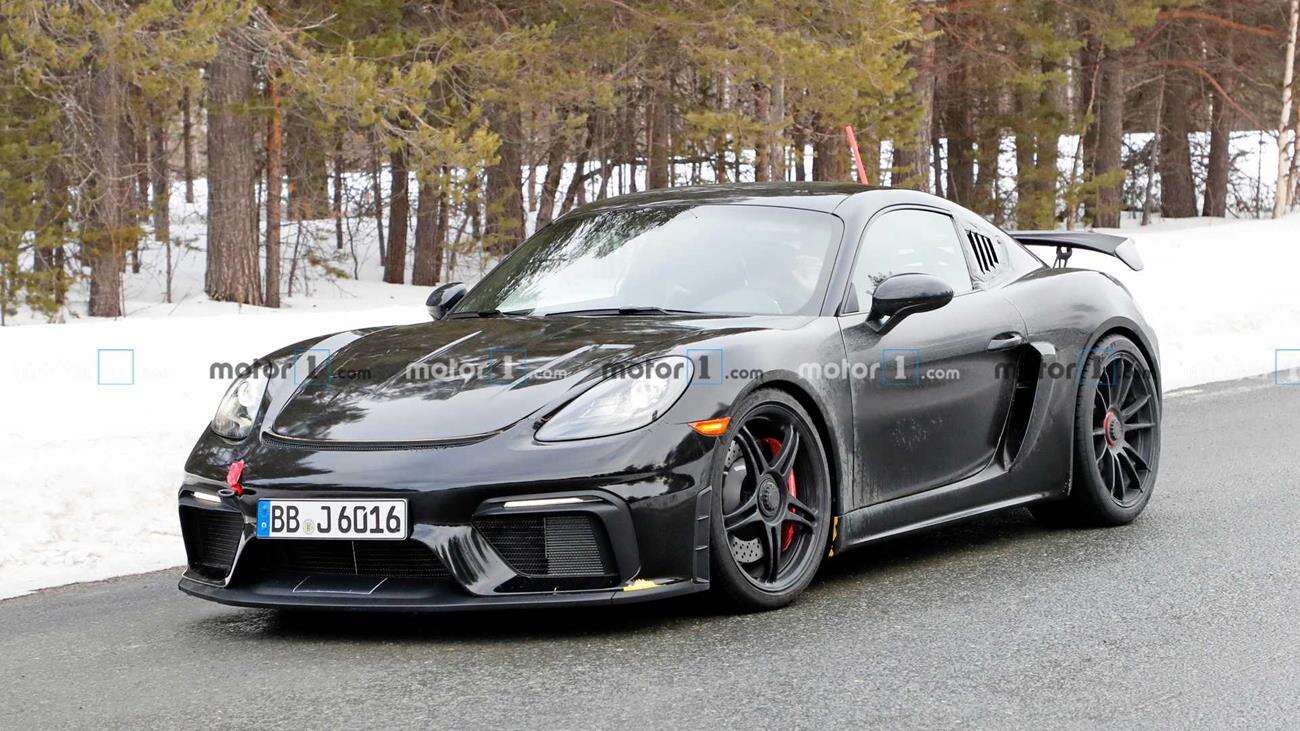 Nowe Porsche 718 Cayman GT4 RS na zdjęciach