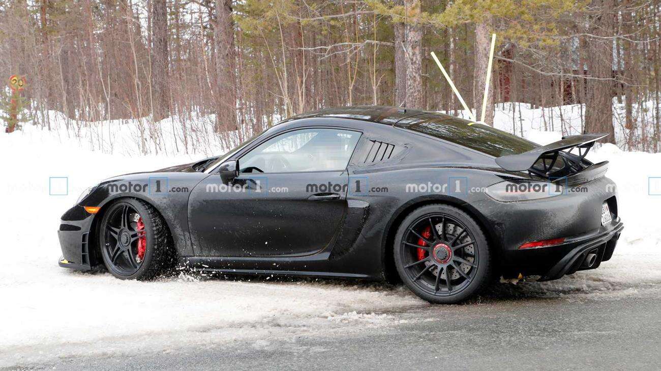 Nowe Porsche 718 Cayman GT4 RS na zdjęciach