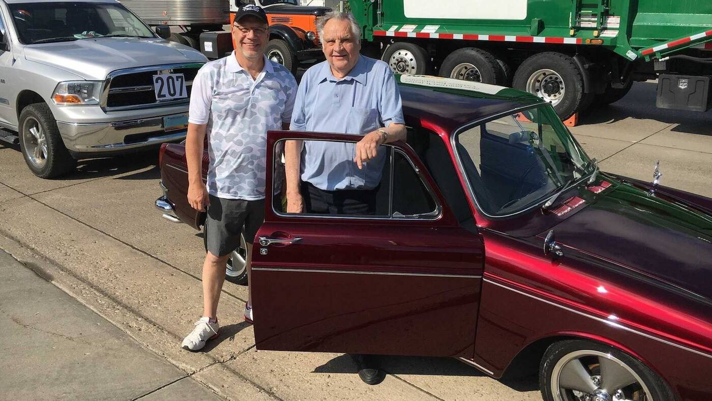 Syn poświęcił 41 lat na odszukanie i odrestaurowanie Volkswagena taty