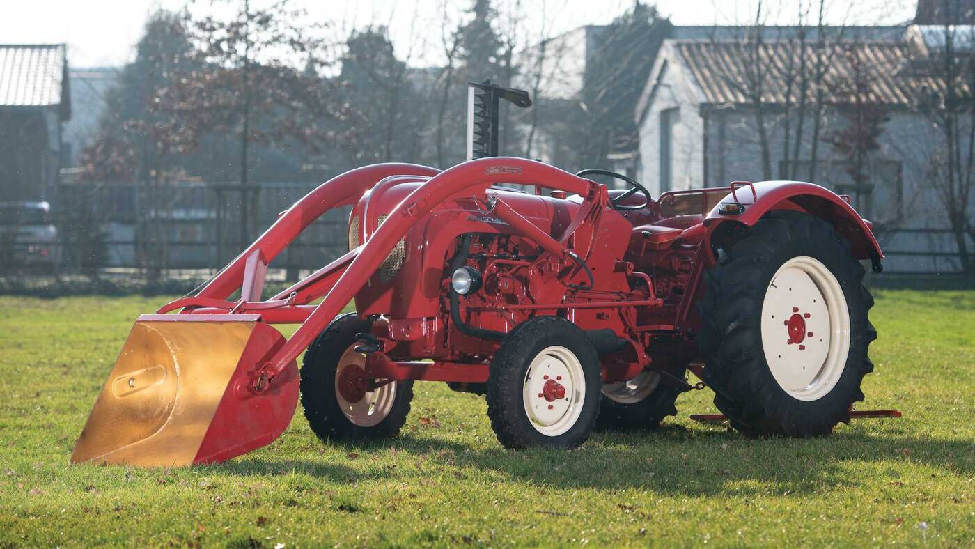 Wierzcie albo nie, ale to traktor Porsche z 1963 roku
