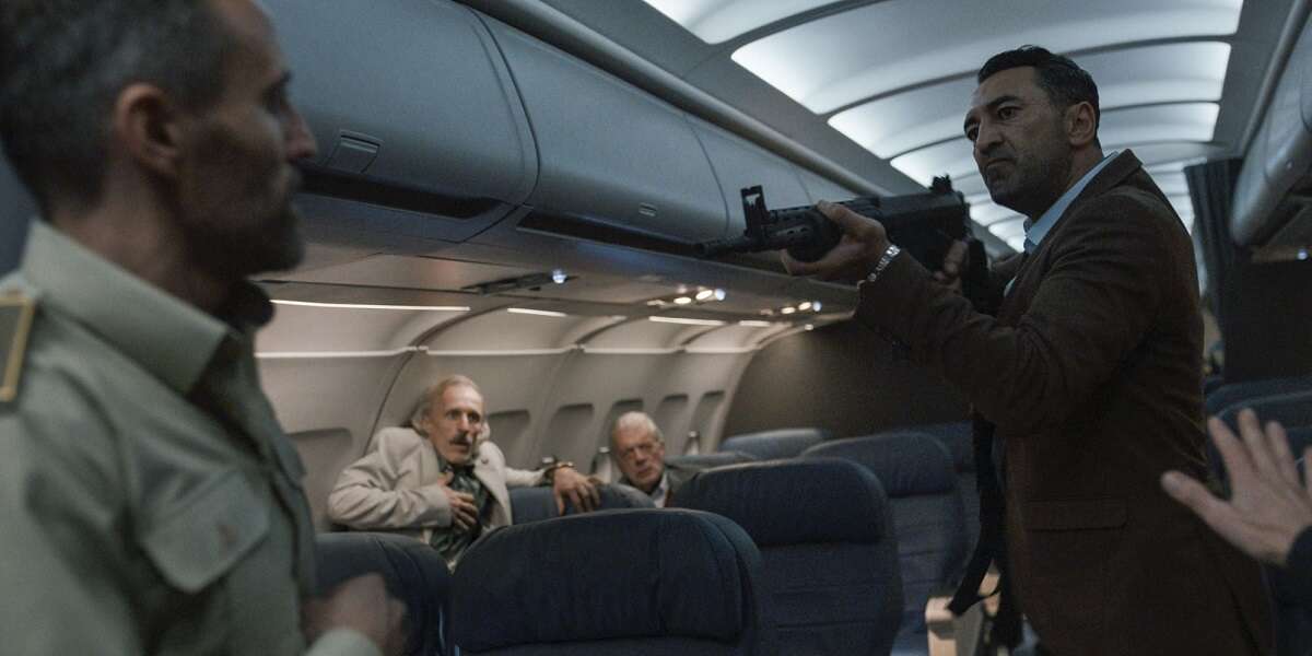 Kierunek: Noc zwiastun, Kierunek: Noc Jacek Dukaj, Kierunek: Noc zdjęcia z serialu, Kierunek: Noc premiera