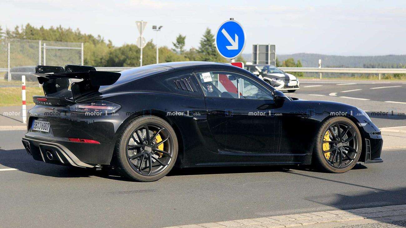 Poznaliśmy nowe szczegóły o Porsche 718 Cayman GT4 RS