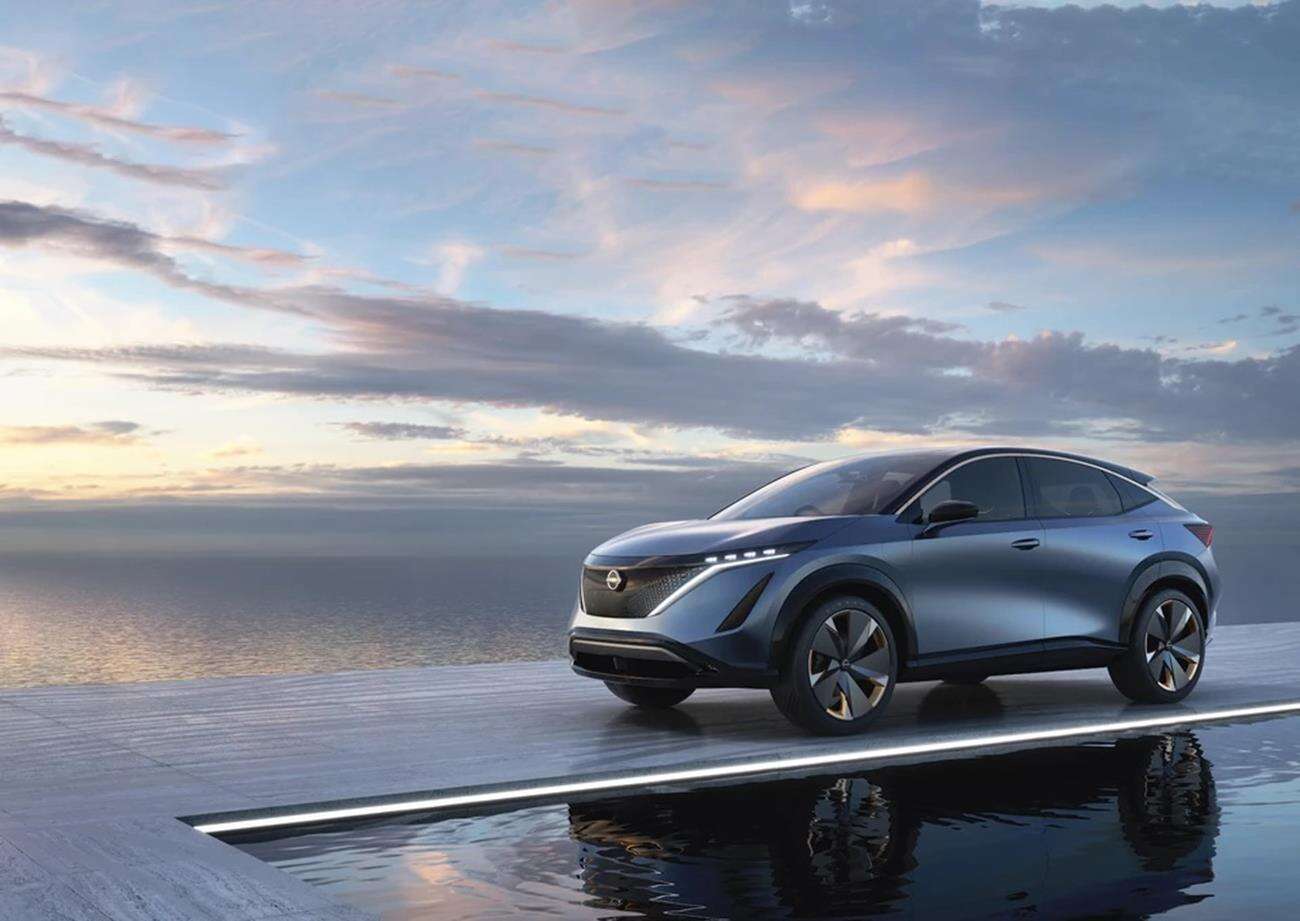 Rendery z patentu ujawniły elektryczny samochód Nissan Ariya