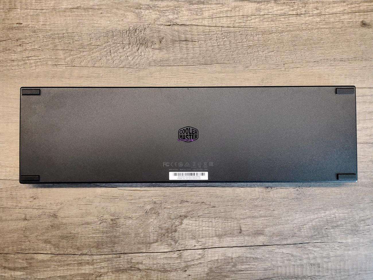 Równie szybka, co droga. Test klawiatury Cooler Master SK650