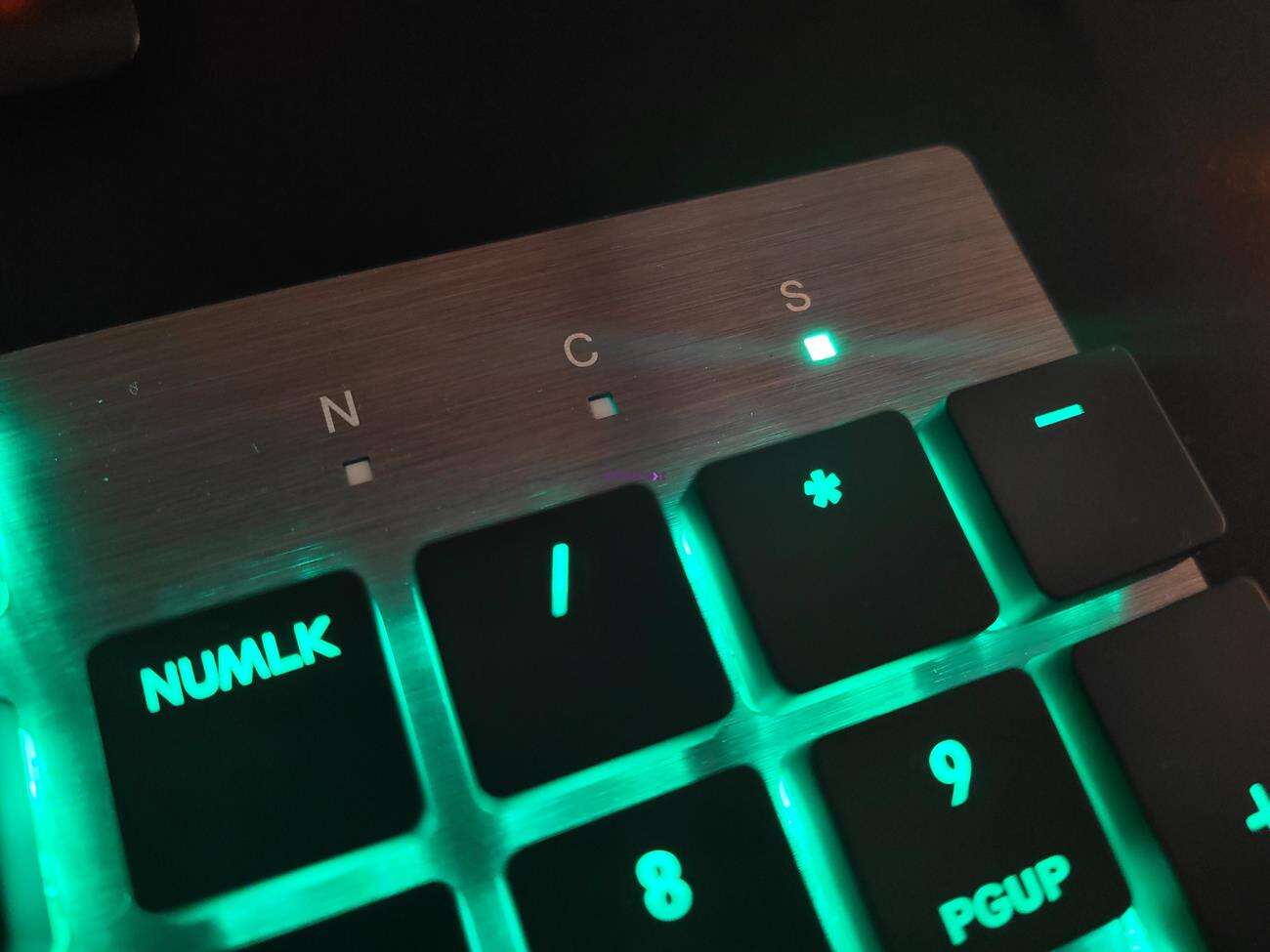 Równie szybka, co droga. Test klawiatury Cooler Master SK650