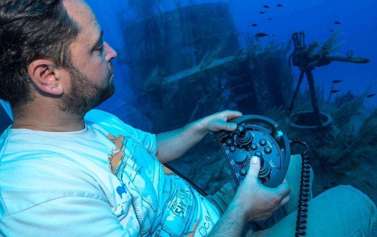 Z tym statkiem podróż w głębiny nigdy nie była lżejsza