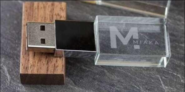 Pendrive ma chronić przed 5G. Za 283 funty