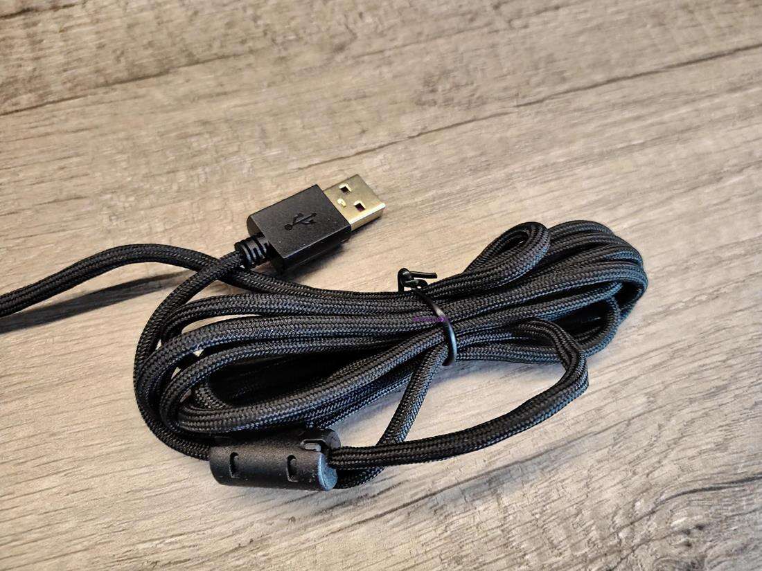 Test myszek MM710 i MM711 oraz twardej podkładki Cooler Mastera