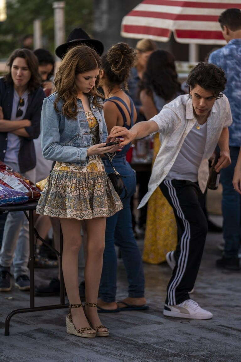 Love life - nowe zdjęcia i data polskiej premiery. Sprawdźcie!