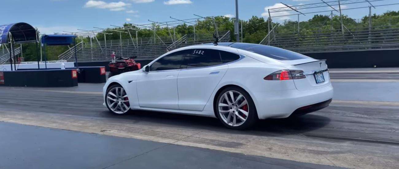 rekord Tesla Model S, Model S Performance Raven, Model S ćwierć mili, przyspieszenie Model S
