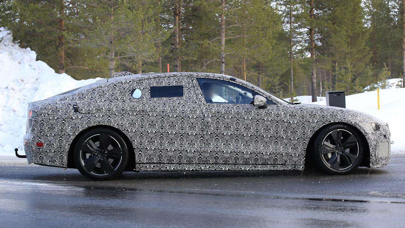 Po nowym Jaguarze XJ nie poznacie jego elektrycznych zapędów