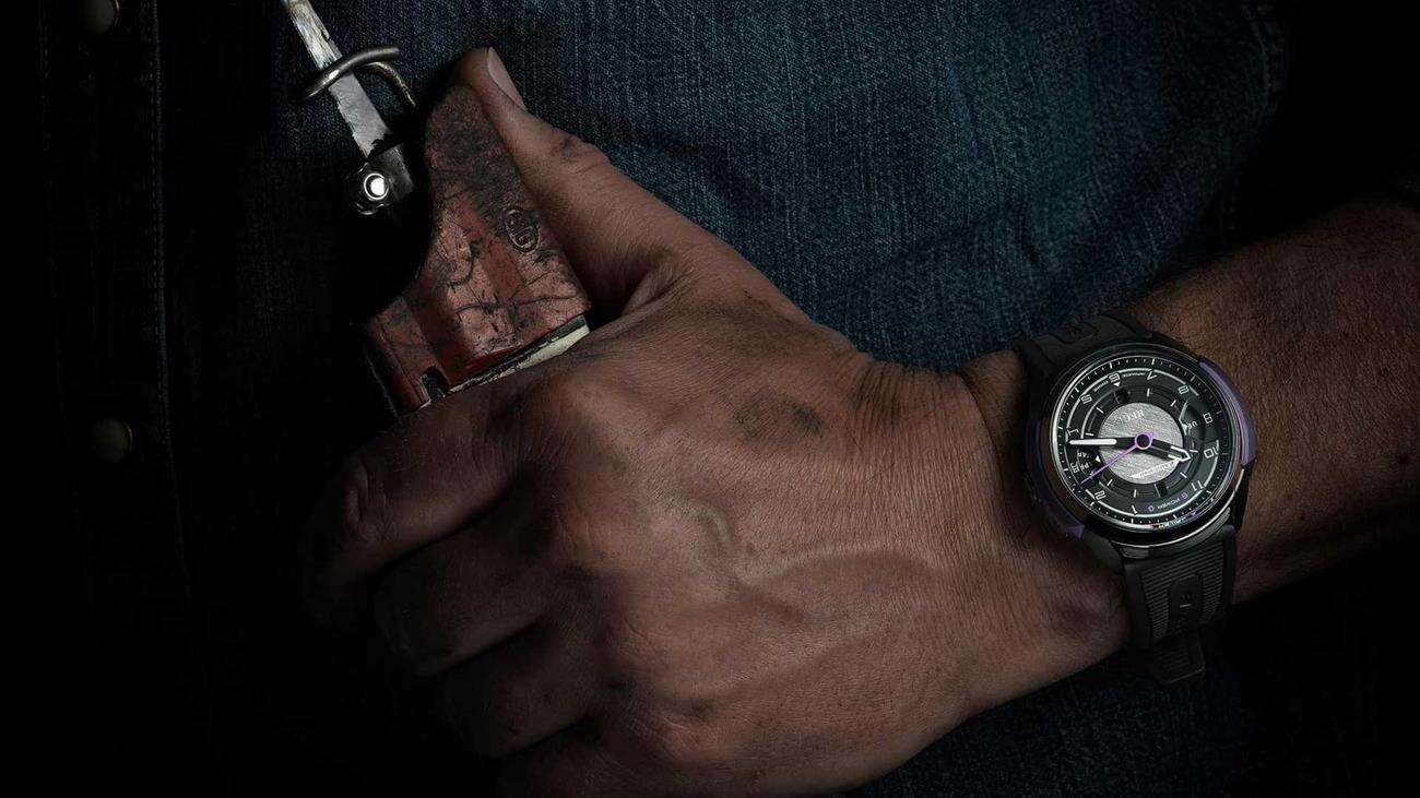 Specjalista od tuningowania Porsche stworzył te dwa zegarki