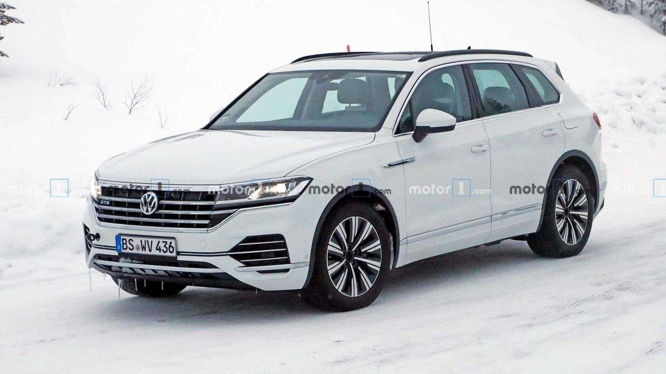 Spójrzcie na VW Touareg GTE bez żadnego kamuflażu