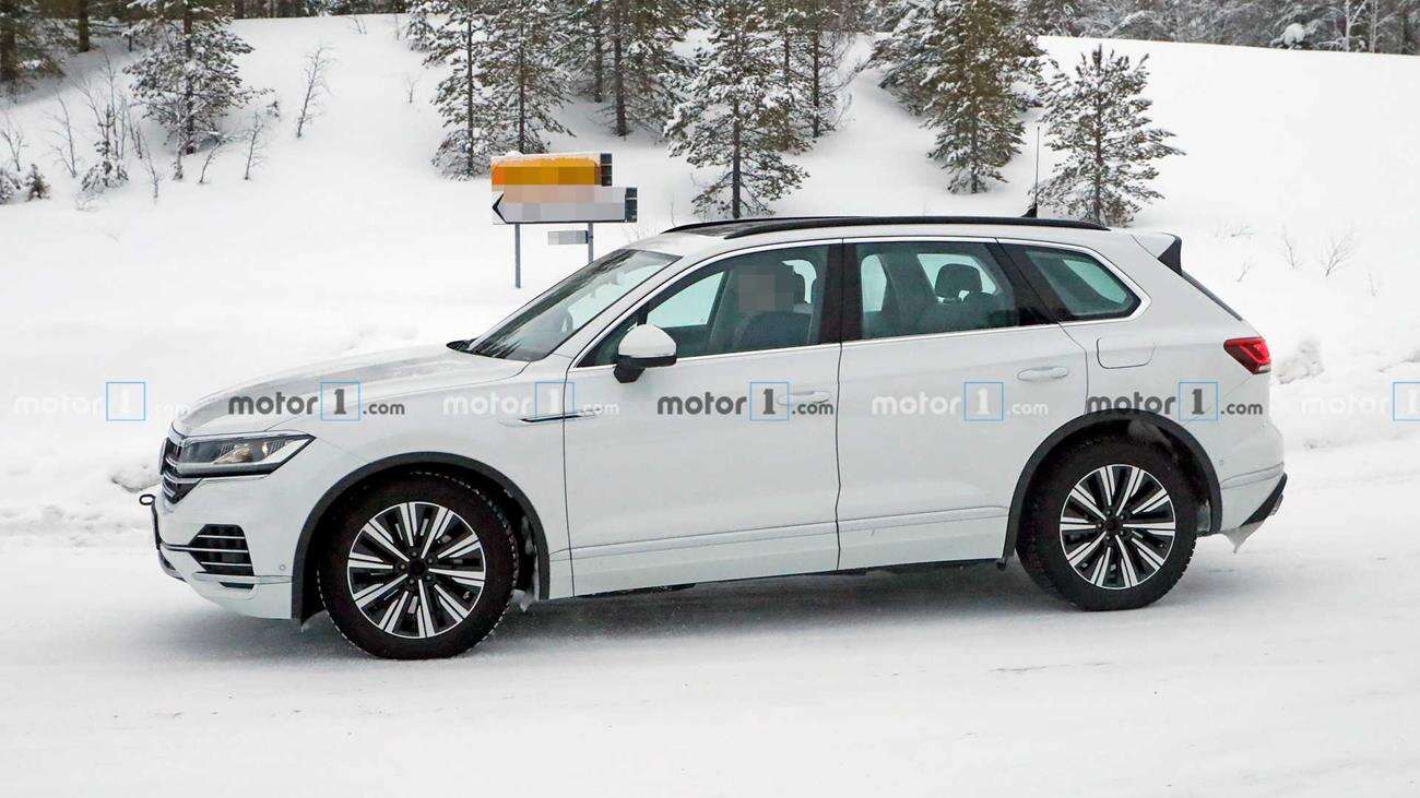 Spójrzcie na VW Touareg GTE bez żadnego kamuflażu