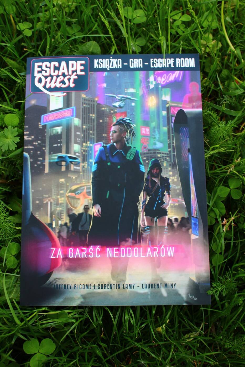 Za garść neodolarów i Poszukiwacze zaginionego skarbu – recenzja gier książkowych