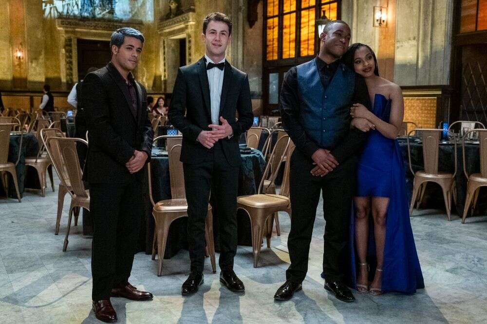 Recenzja serialu 13 powodów – finałowy sezon zamyka w końcu trumnę Hannah Baker