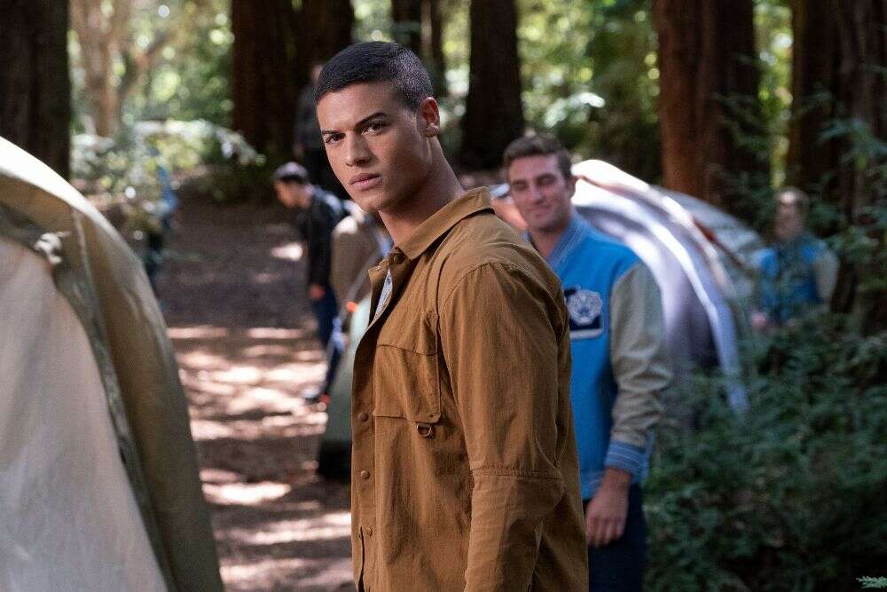 Recenzja serialu 13 powodów – finałowy sezon zamyka w końcu trumnę Hannah Baker