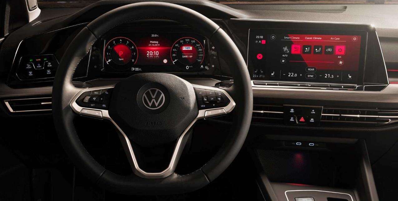 Volkswagen Golf, problemy Golf Mk8, eCall Golf, alarmowanie Golf 2020