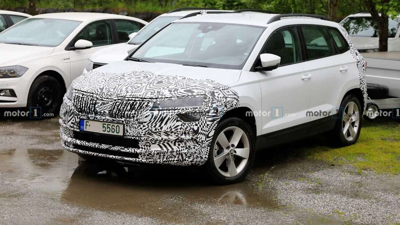 Pierwsze spojrzenie na odświeżenie modelu Skoda Karoq