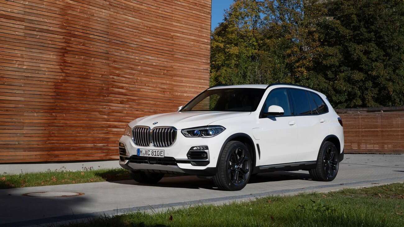 Poznajcie hybrydę BMW X5 xDrive45e 2021