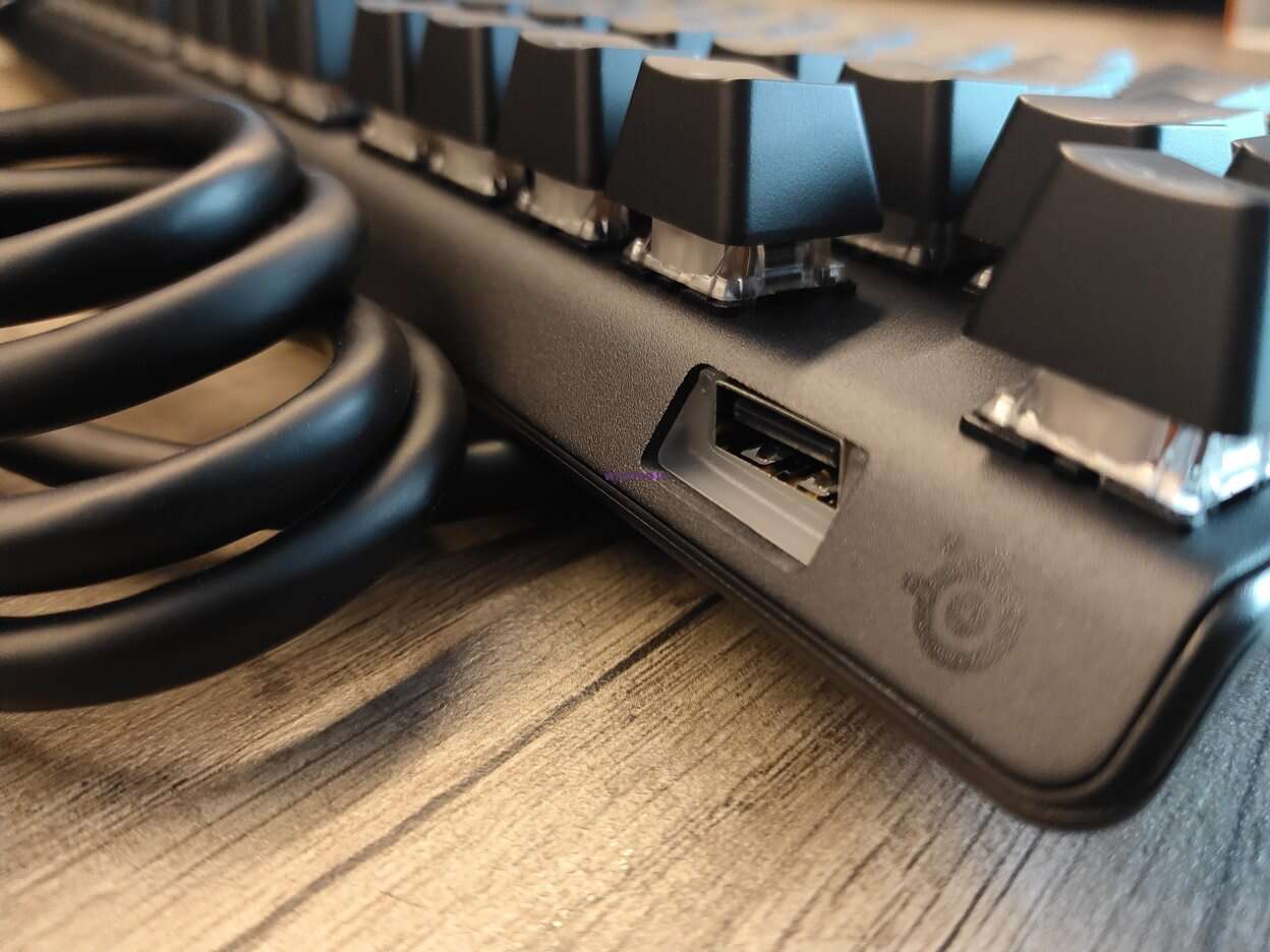 Test SteelSeries Apex Pro, czyli najszybszej klawiatury na świecie