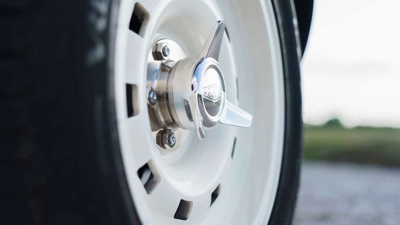 Wyścigowy Jaguar po przeróbce na Eagle Lightweight GT