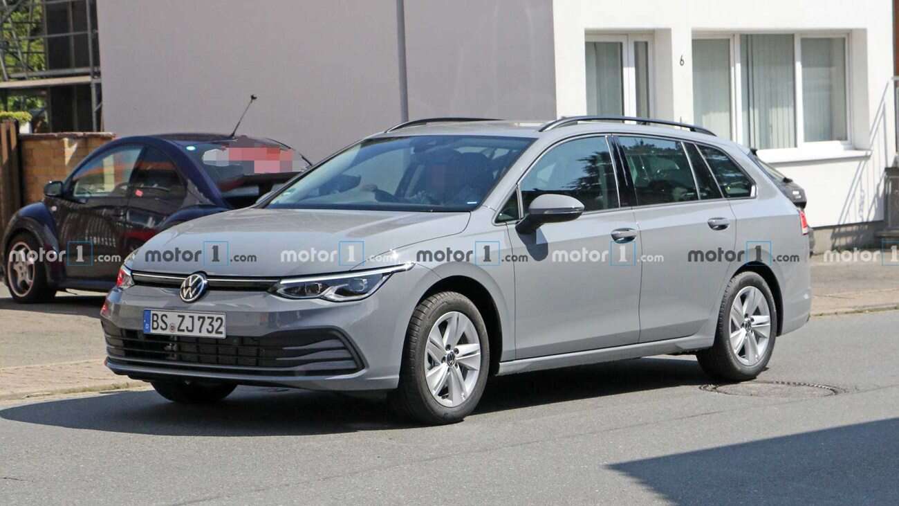 Zdjęcia nowego Golfa kombi zwiastują rychły debiut