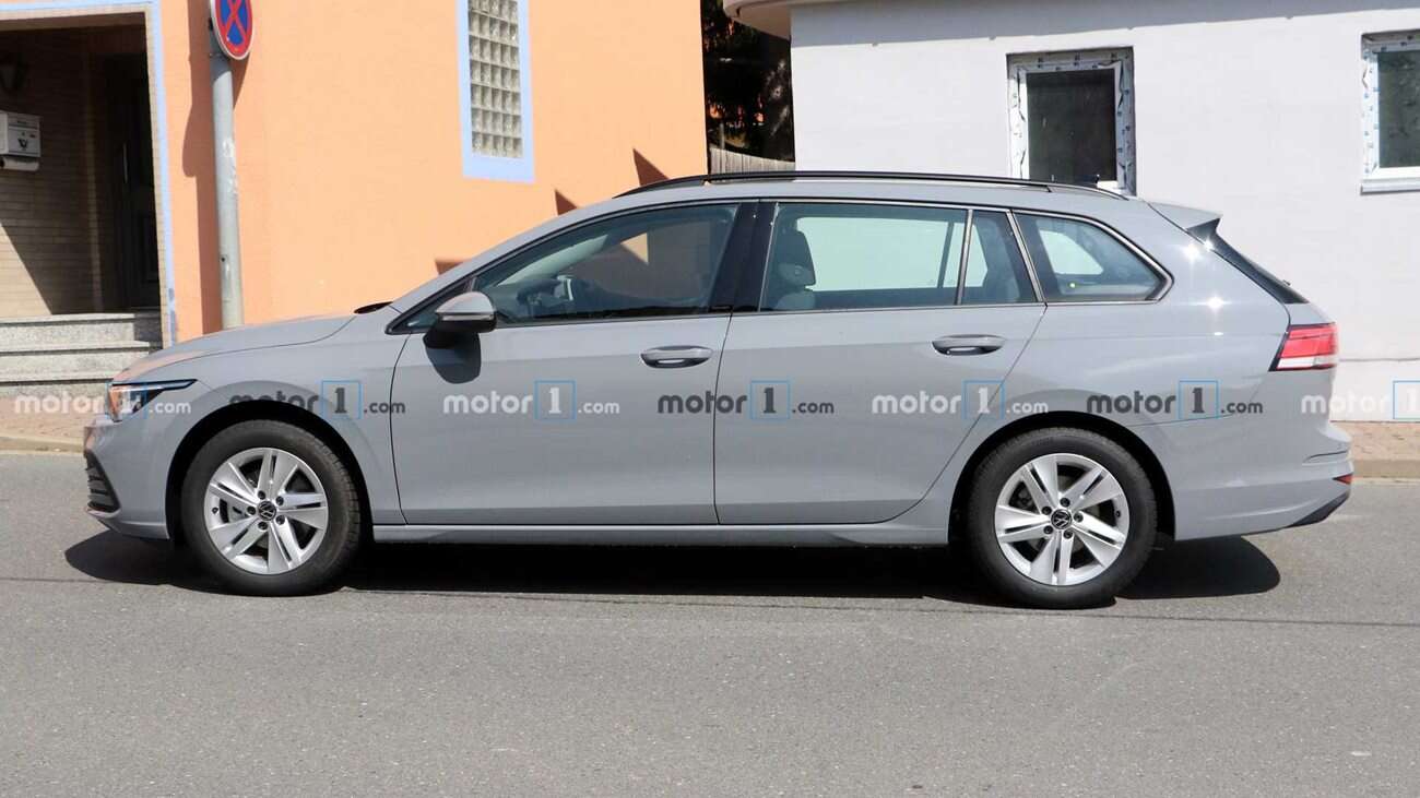 Zdjęcia nowego Golfa kombi zwiastują rychły debiut