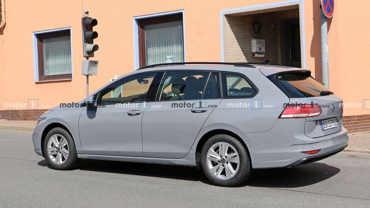 Zdjęcia nowego Golfa kombi zwiastują rychły debiut