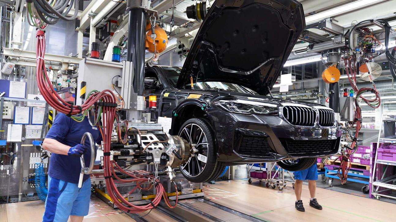 BMW M4 i M3 na nowych zdjęciach. Są wielkie nery