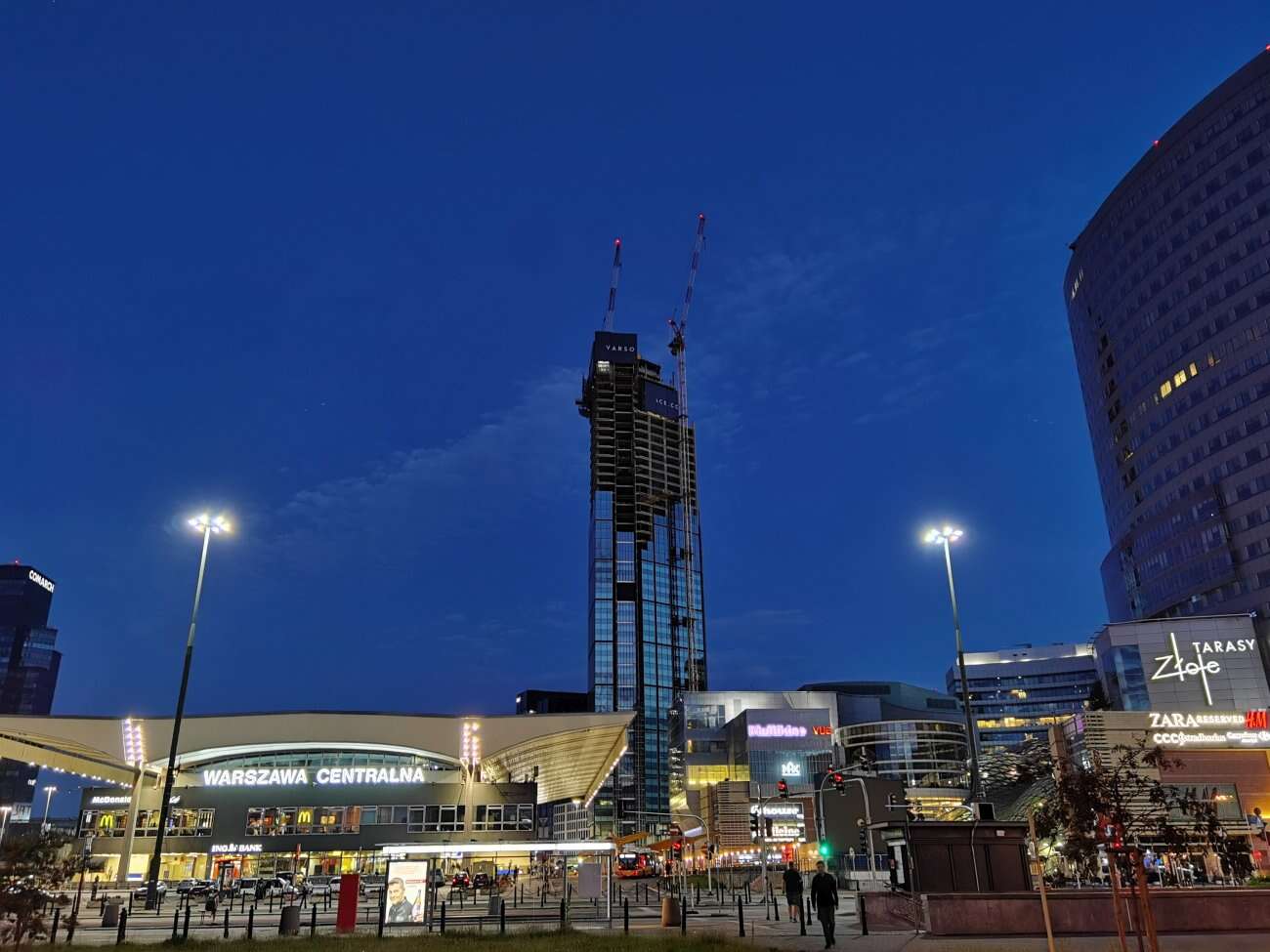 Huawei P40 Pro+ to smartfon z najbardziej kompletnym aparatem