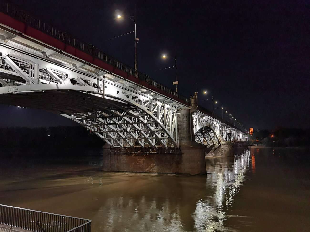 Huawei P40 Pro+ to smartfon z najbardziej kompletnym aparatem