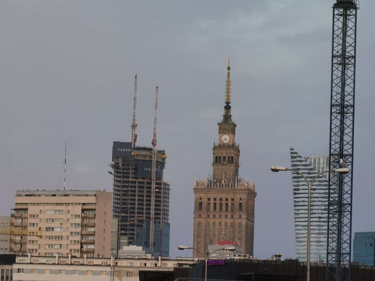 Huawei P40 Pro+ to smartfon z najbardziej kompletnym aparatem