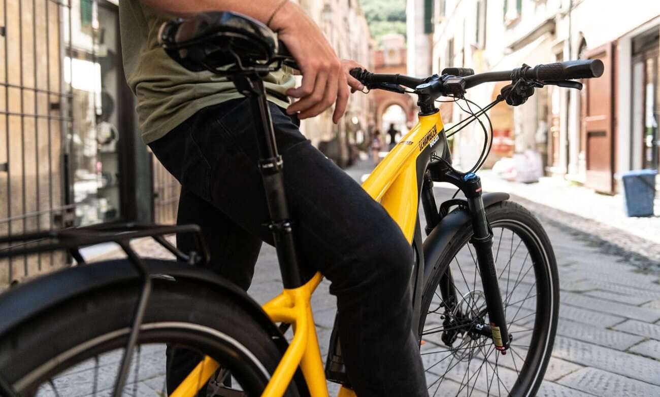 Motocyklowy król sięga po ebike. Oto elektryczny rower Scrambler Ducati