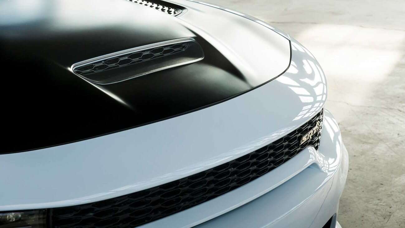 Premiera Dodge Charger SRT Hellcat Redeye 2021