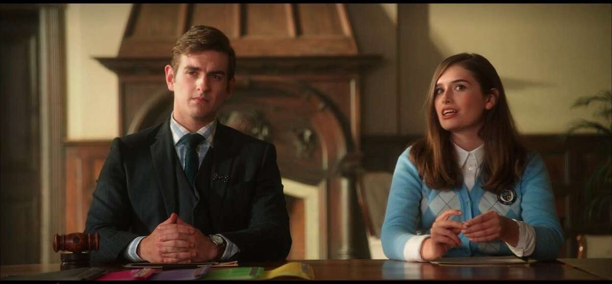 Recenzja filmu The Kissing Booth 2 czyli powrót Elle do budki z buziakami