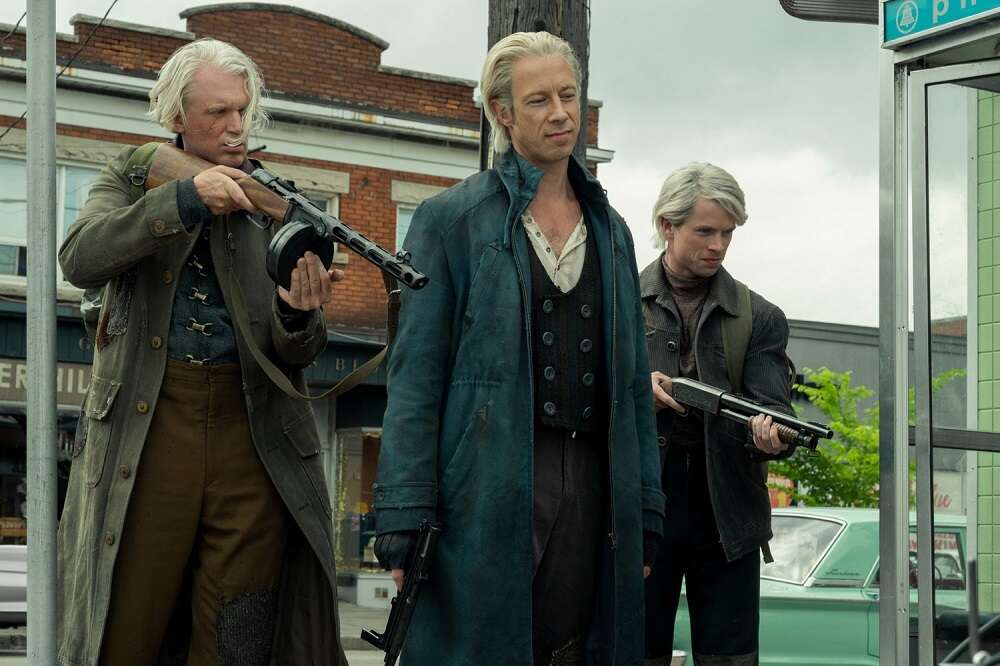 Szaleństwa ciąg dalszy. Recenzja serialu The Umbrella Academy – sezon 2