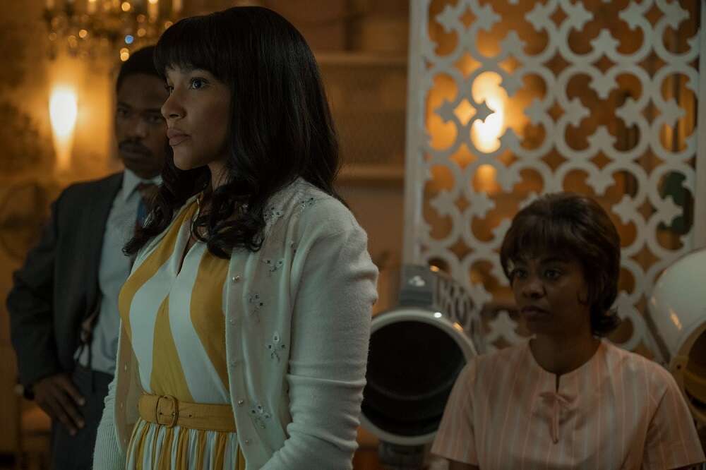 Szaleństwa ciąg dalszy. Recenzja serialu The Umbrella Academy – sezon 2