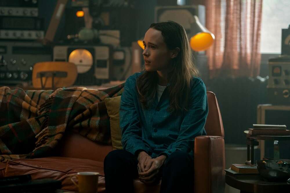 Szaleństwa ciąg dalszy. Recenzja serialu The Umbrella Academy – sezon 2