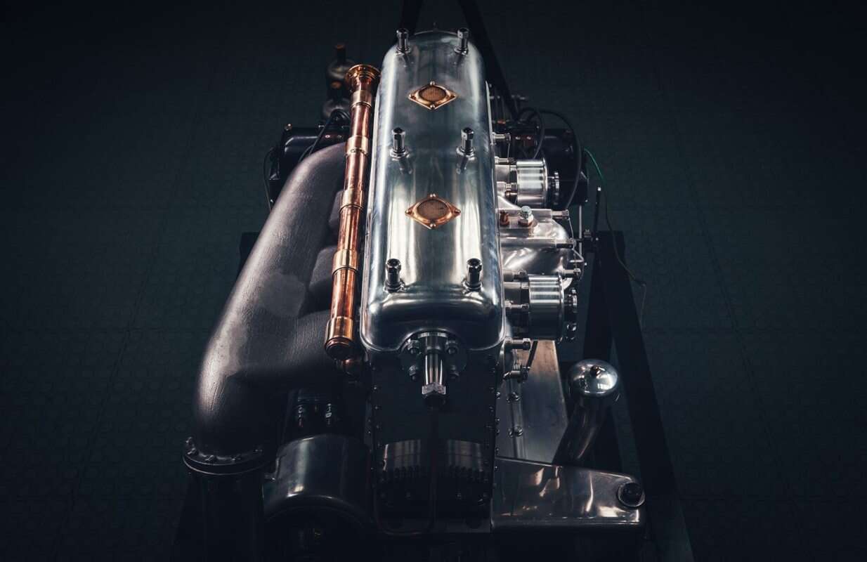 Bentley rozpoczyna składanie nowych modeli Blower z 1929 roku