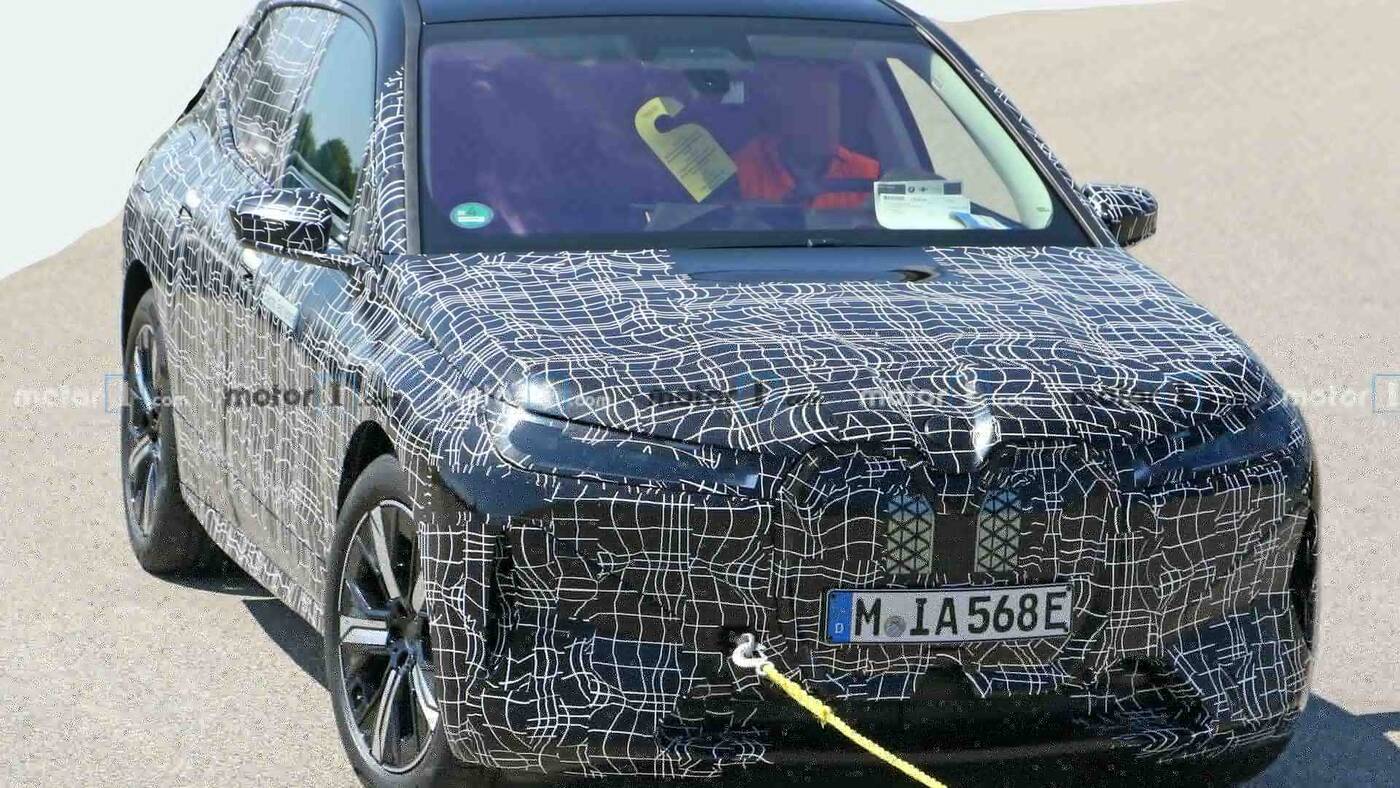 BMW iNext wyszpiegowane w pełnym kamuflażu